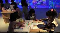 Dinding interaktif permainan anak dalam ruangan, dinding gambar proyektor interaktif, dinding lukis untuk anak-anak