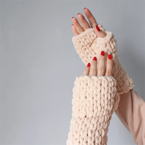 SZ1203 confortable cadeau de noël crème Chenille mitaines textos gants gros épais chaud tricot mitaines pour les femmes - Product Image 2
