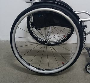 Reforzado Ed Tab Handrim Reemplazo Silla de ruedas deportiva PU Neumático Rueda de silla de ruedas esencial para equipos de rehabilitación - Product Image 6