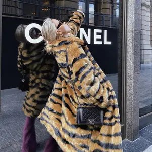 2024 High Quality Warm Fashion Faux Tiger Fur Coat Fur Extended Faux Fur Coat Loose Coat