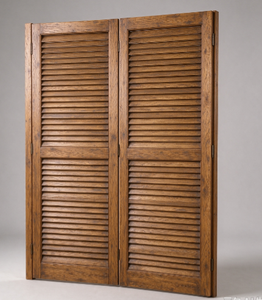 Volet en bois massif sur mesure pour intérieur, volet en bois de plantation - Product Image 3
