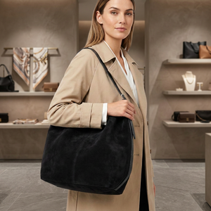 Sacs à bandoulière pour femmes en cuir véritable faits à la main, écologiques, durables, avec fermeture éclair, imperméables, 3L+, grands sacs à main, best-sellers - Product Image 1