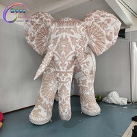 Modèle d'éléphant gonflable géant avec motif Paisley traditionnel pour défilé et décoration d'exposition culturelle