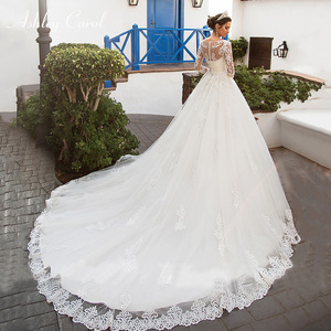 LY-WD0735 Elegantes Vestidos de Novia Blancos Marfil, Corte A, Manga Larga, Encaje Bordado, Personalizados, Tallas Grandes - Product Image 4