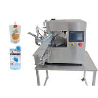 Petite machine automatique de remplissage et de capsulage d'emballage de tomates à presser Machine de remplissage et de capsulage de liquide de détergent à lessive