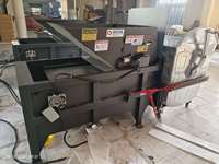 Compacteur de goulotte à ordures avec indicateur complet, fonction autonettoyante et rapport de compactage 4:1