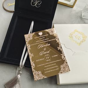 Caja de Invitación de Boda de Lujo en Terciopelo Negro con Cinta y Sobre, Impresión UV, Acrílico Dorado Espejo y Juego de Tarjetas de Detalle RSVP - Product Image 4