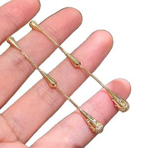 Boucles d'oreilles pendantes en or double goutte d'eau style Rachel Green avec perle d'eau douce, boucles d'oreilles longues de luxe pour femmes - Product Image 4