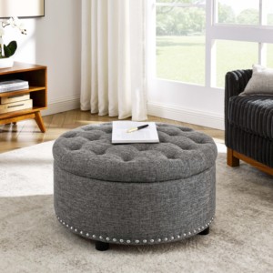 Pouf contenitore rotondo trapuntato in tessuto grigio con finiture a borchie e coperchio, ideale per soggiorno o camera da letto - Product Image 2