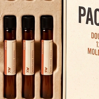 Boîte rigide en carton blanc sur mesure à double porte pour flacons de peptides avec pulpe moulée et impression offset pour usage en soins personnels