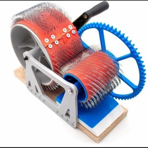 Máquina Mezcladora <span class=keywords><strong>de</strong></span> Fieltro <span class=keywords><strong>de</strong></span> <span class=keywords><strong>Lana</strong></span> Manual con Manivela para Mezcla <span class=keywords><strong>de</strong></span> Colores y Hilado DIY, Venta al por Mayor <span class=keywords><strong>de</strong></span> Fábrica - Product Image 4