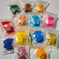 Échantillons de colorants en poudre hydrosolubles, savons liquides acido-basiques, colorants directs, colorants dispersés réactifs aux acides