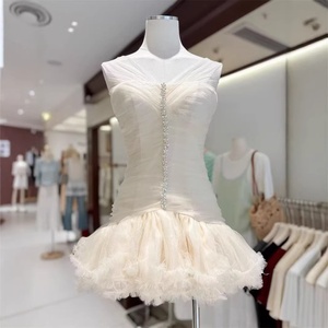 Vestido de Fiesta Romántico para Mujer, con Hombros Descubiertos, Cintura Imperio, Corte en A, Malla con Volantes y Textura Esponjosa - Product Image 2