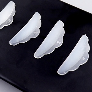 Almohadilla de Silicona para Rizar y Levantar Pestañas Pinky Leem, Herramienta para Levantar Pestañas, Almohadilla de Silicona para Pestañas - Product Image 1