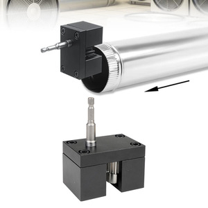 Pince à sertir pour tubes en acier industriel, finition brillante, outil de sertissage pour l'assemblage de tubes métalliques - Product Image 2