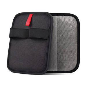 Mitaines de toilettage multifonctionnelles en tissu Oxford noir pour l'élimination des poils d'animaux, pour chats et chiens - Product Image 1