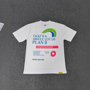 T-Shirt Unisex a Maniche Corte in Cotone 100% Traspirante con Stampa High Street, Vestibilità Comoda - Product Image 4