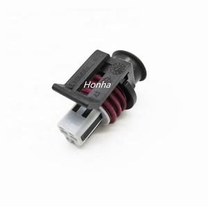 Delphi GT 150 серии 3-контактный женский водонепроницаемый автомобильный разъем 15397257 15397149 - Product Image 1