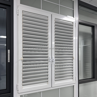Volets de sécurité en aluminium sur mesure, cadre blanc, thermolaqués, pour maison