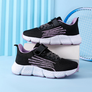 Zapatillas de correr de malla para hombre, zapatillas deportivas ligeras y transpirables de verano para estudiantes, entrenamiento físico - Product Image 1
