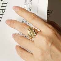 Großhandel Neuer Breiter Ring im Europäischen Stil mit Abgeschrägtem Quadratischem Zirkon, 5-Reihiger Cluster-Ring, Kubischer Zirkonia, Klassischer Unisex-Ring, Geschenk