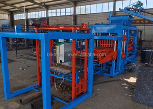 آلة صنع الطوب الخرساني المتشابك الأوتوماتيكية بالكامل، ماكينة صنع بلاط الرصف والحجر مع مكونات PLC الأساسية والقوالب - Product Image 2