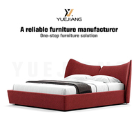Lit plateforme silencieux en tissu capitonné avec tête de lit incurvée moderne, style minimaliste italien, en bois de pin, avec rangement intégré