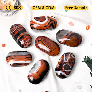 Pierre de palmier en sardonyx polie à la main, pierre précieuse naturelle en cristal, pierre de palmier sculptée en forme de cœur pour la guérison - Product Image 1