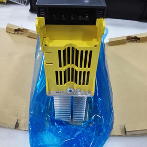 Módulo Amplificador Original FANUC A06B-6096-H106, Unidad de Accionamiento SVM1-130, Repuestos para Automatización Industrial - Product Image 1