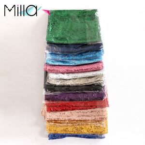 <span class=keywords><strong>Chemin</strong></span> <span class=keywords><strong>de</strong></span> <span class=keywords><strong>table</strong></span> en sequins dorés - Product Image 4