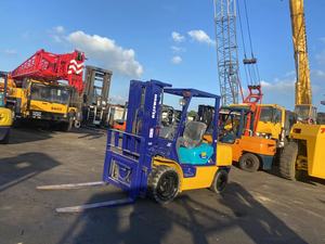 Original Japan Komatsu FD30 <b>Used</b> 3 Ton Diesel Forklift with Two/Three Stage Mast in Good Condition - Product Image 4