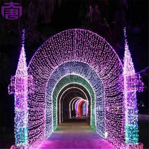Luces de Navidad para exteriores en forma de túnel arqueado, construcción de aleación de aluminio, función regulable, para decoración de puertas de parques y festivales, LED de colores. - Product Image 3