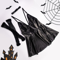 Nouveaux sous-vêtements sexy pour femmes robe noire en cuir PU avec chaussettes en maille et col ensemble de trois pièces de Lingerie amusante pour les femmes