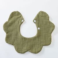 Bavoir nouveau-né en mousseline 100% coton à 6 couches imprimé doux avec bouton-pression réglable et logo personnalisé lavable