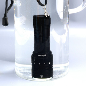 <span class=keywords><strong>Sofirn</strong></span>-linterna LED para buceo, luz Super brillante y potente de 21700 LM, modelo <span class=keywords><strong>SD05</strong></span> XHP50.2 - Product Image 6