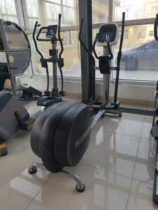 <span class=keywords><strong>Elliptique</strong></span> ASJ-9319 avec entraînement croisé <span class=keywords><strong>elliptique</strong></span> robuste d'approvisionnement d'usine d'inclinaison réglable pour le gymnase - Product Image 4