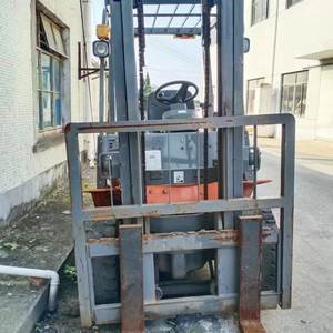 Venta caliente barato HELI Mini carretilla elevadora K30 K18 K35 3,5 toneladas bajas horas de trabajo de alta calidad en buenas condiciones en Shanghai - Product Image 2