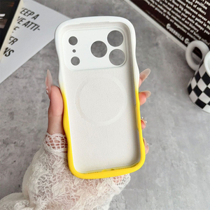 เคสซิลิโคนเหลวไล่เฉดสีสัมผัสนุ่มกันกระแทกสำหรับ iPhone 16 17 18Pro Max รองรับการชาร์จไร้สาย ขอบแม่เหล็ก - Product Image 2