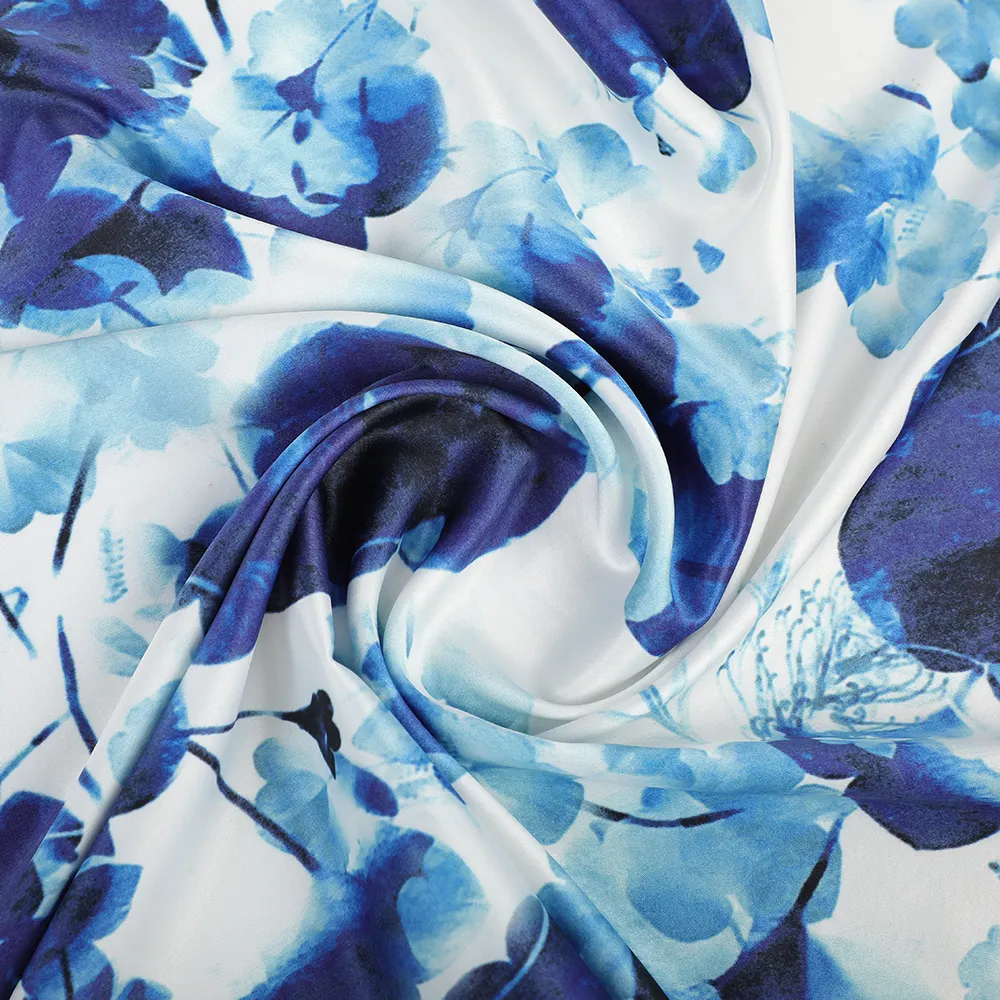 Design personnalisé Polyester Spandex tissu de paume imprimé extensible tissu de Satin de soie pour pyjamas robes Pagnes