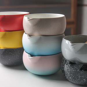 Logo personnalisé Bol à <span class=keywords><strong>Matcha</strong></span> et Porte-Fouet Bec Verseur Set <span class=keywords><strong>Matcha</strong></span> Chawan <span class=keywords><strong>Kit</strong></span> <span class=keywords><strong>Matcha</strong></span> en Céramique - Product Image 2