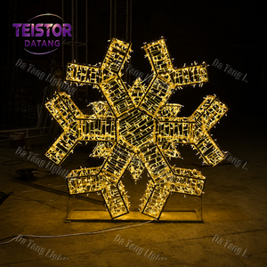 Décoration de Noël en flocons de neige 3D à LED, grande taille, imperméable, pour les rues, les parcs et les expositions de fêtes - Product Image 3