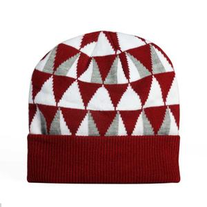 Chapeau en laine brodée personnalisé 50% laine pour homme et femme - Product Image 1