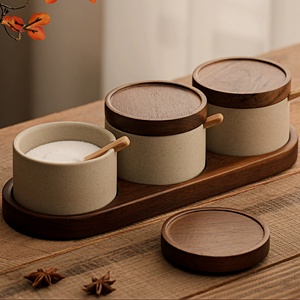 Set Stoples Bumbu Keramik Jepang Buatan Tangan Tutup Kayu Akasia Sendok Anti Lembab Wadah Penyimpanan Dapur Multifungsi - Product Image 1