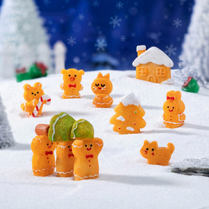 Adornos de Navidad 3D en miniatura, dijes de Navidad, Mini resina de pan de jengibre para hombres, figuritas de animales para DIY, decoración de fiesta de Navidad - Product Image 1