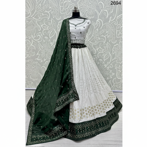 Nupcial Indio Desgaste Terciopelo Colecciones Para Novia Con Zarkhan Trabajo Por Fabzone - Product Image 1