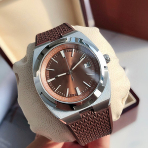 Reloj Deportivo de Lujo de Acero Inoxidable con Esfera Marrón Sunburst, Correa de Goma Marrón y Visualización de Fecha - Product Image 1