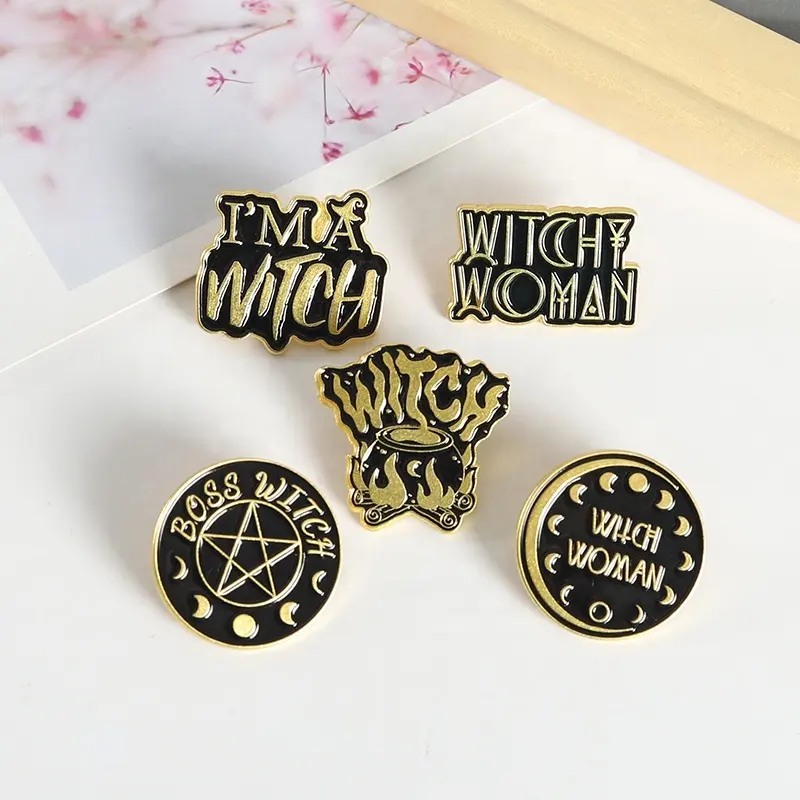 Witch Magic Vrouwen Emaille Revers Badge Halloween Witchy Pins Voor Witchy Sieraden Emaille Pins