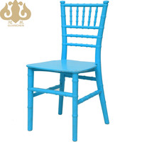 Chaise Chiavari en résine PP de qualité supérieure pour enfants, empilable, moderne, idéale pour les événements extérieurs, banquets, écoles et mariages – Offre Spéciale