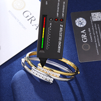 Vente en gros de bijoux minimalistes de style urbain en argent sterling 925 VVS Moissanite diamant lignes parallèles bracelet géométrique pour femmes