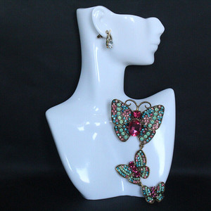 Trois broches papillons connectées avec strass colorés, accessoires de corsage - Product Image 2